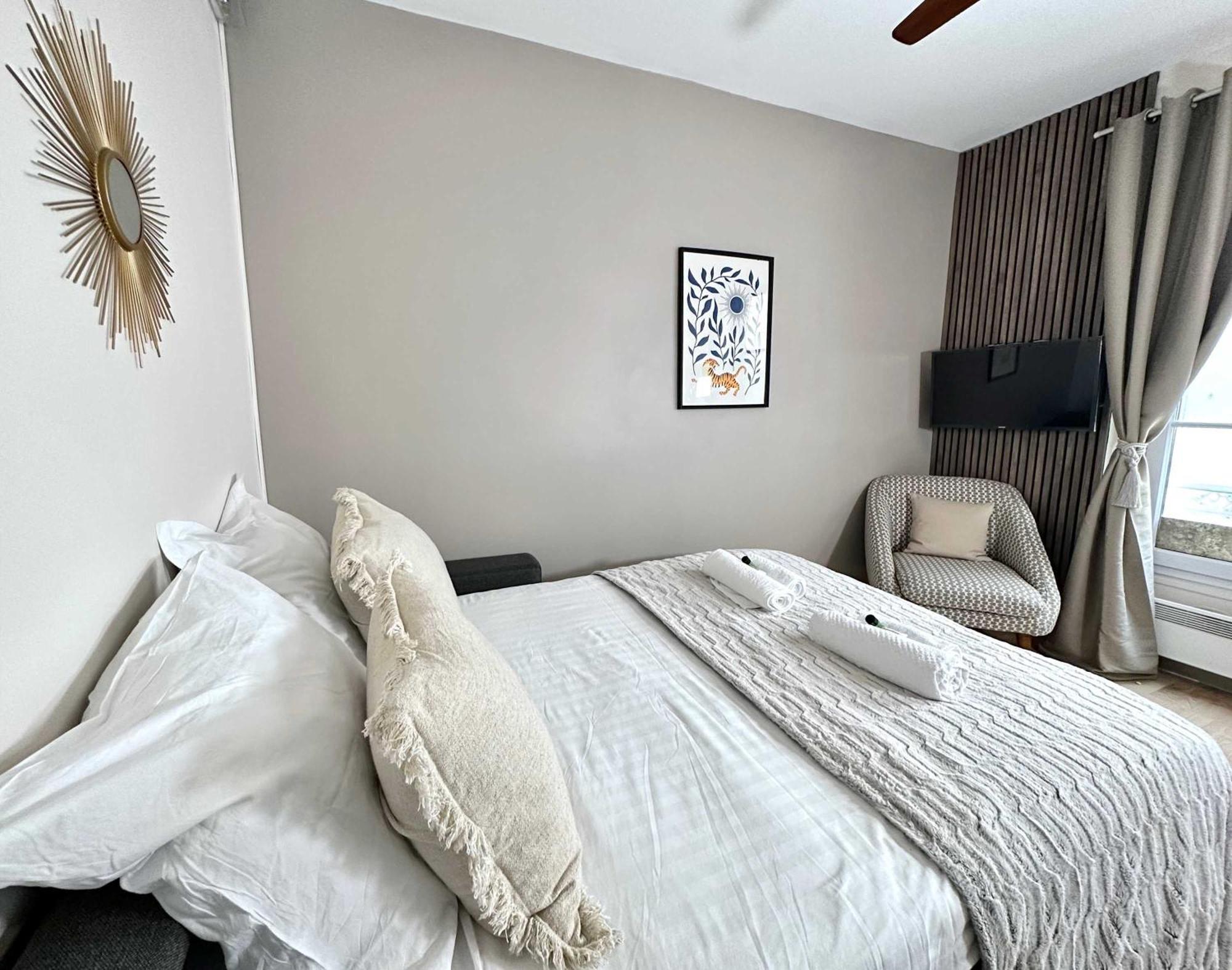 Chic Paris Studio Eiffel Tower Proximity Exterior foto